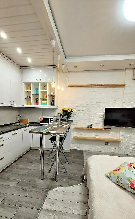 Смарт-Апартаменти На 1 Поверсі Kyiv Apartment